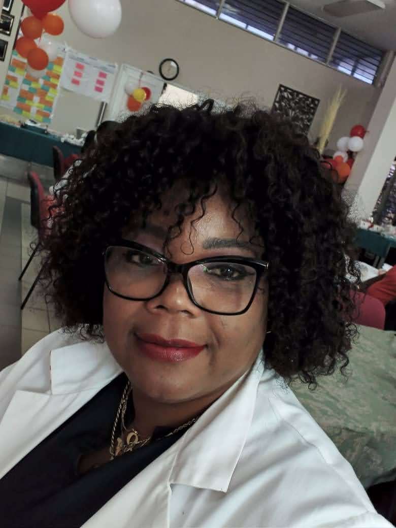 Dra. Yvania A Carreras